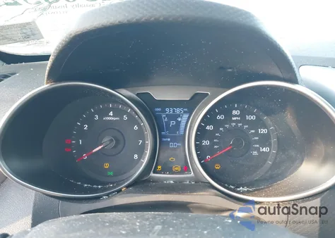 2015 Hyundai Veloster z USA, uszkodzony, nr VIN KMHTC6AD9FU239441